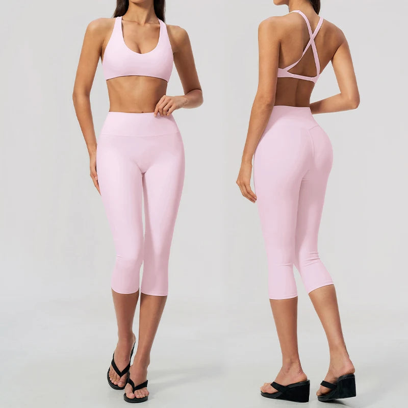 SculptForHer Sculpt & Move Seamless Capri Gym Set – Women’s 2 Piece Activewear