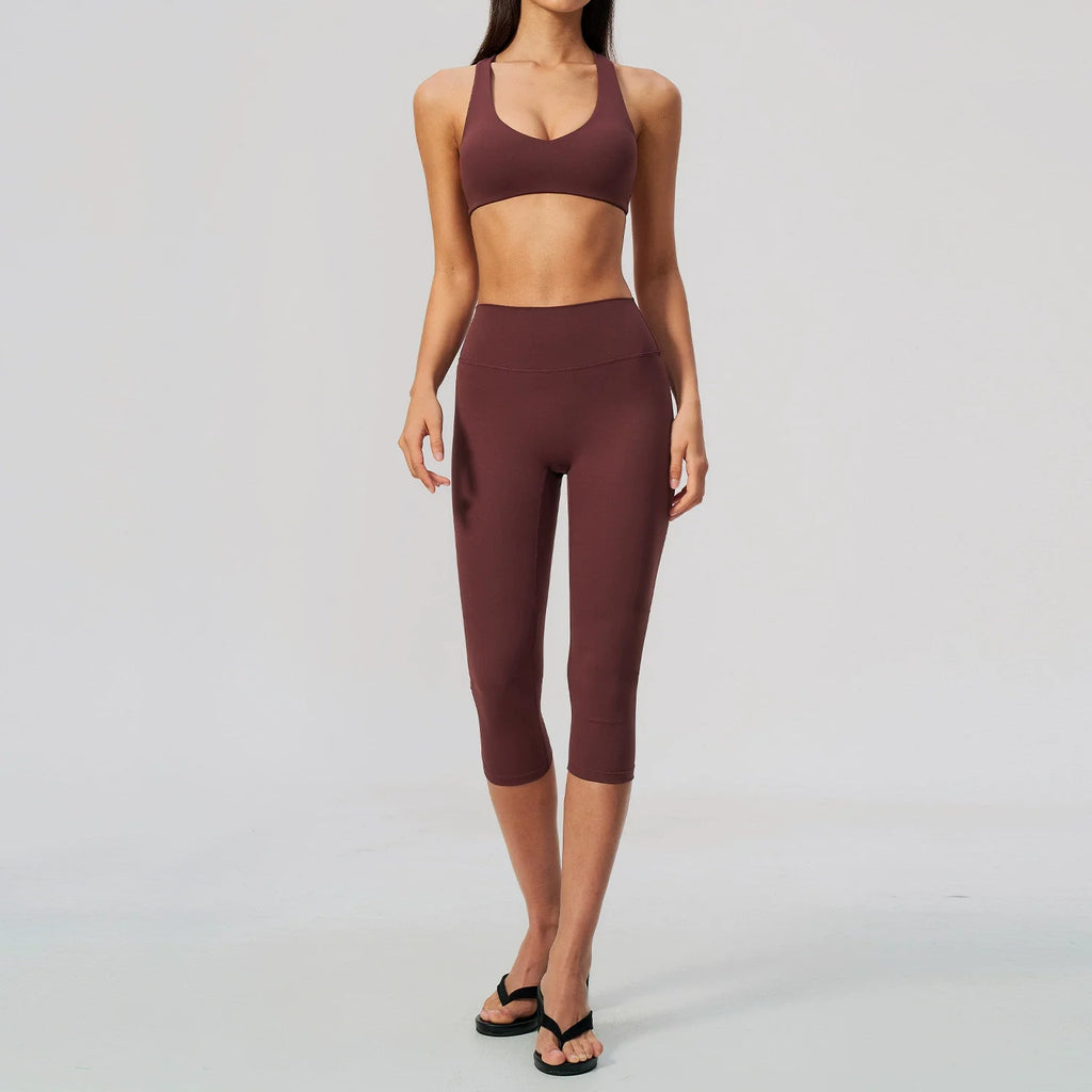 SculptForHer Sculpt & Move Seamless Capri Gym Set – Women’s 2 Piece Activewear