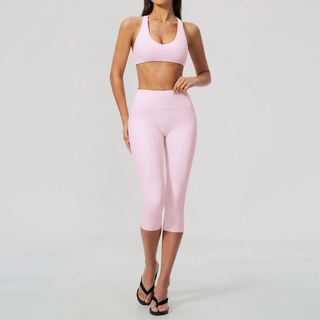 SculptForHer Sculpt & Move Seamless Capri Gym Set – Women’s 2 Piece Activewear