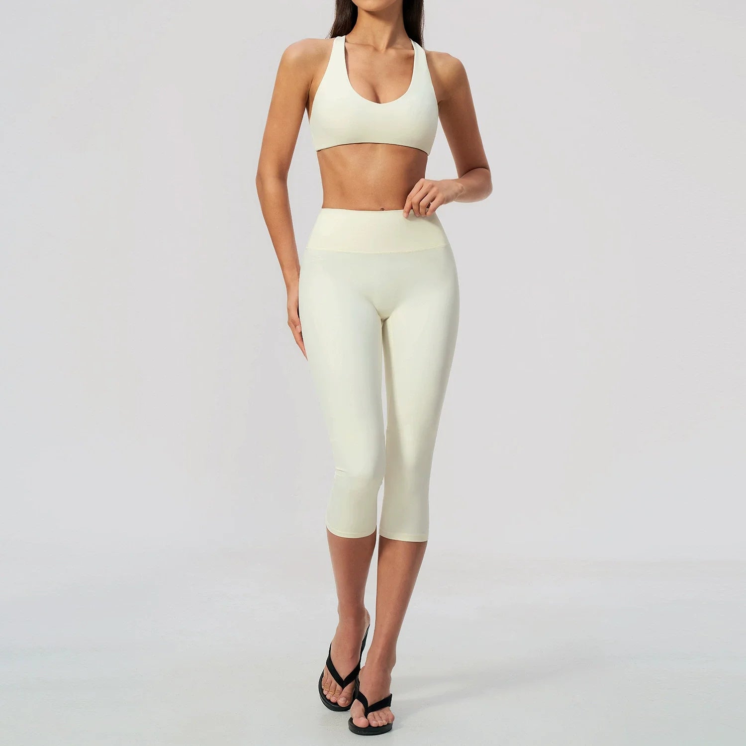 SculptForHer Sculpt & Move Seamless Capri Gym Set – Women’s 2 Piece Activewear