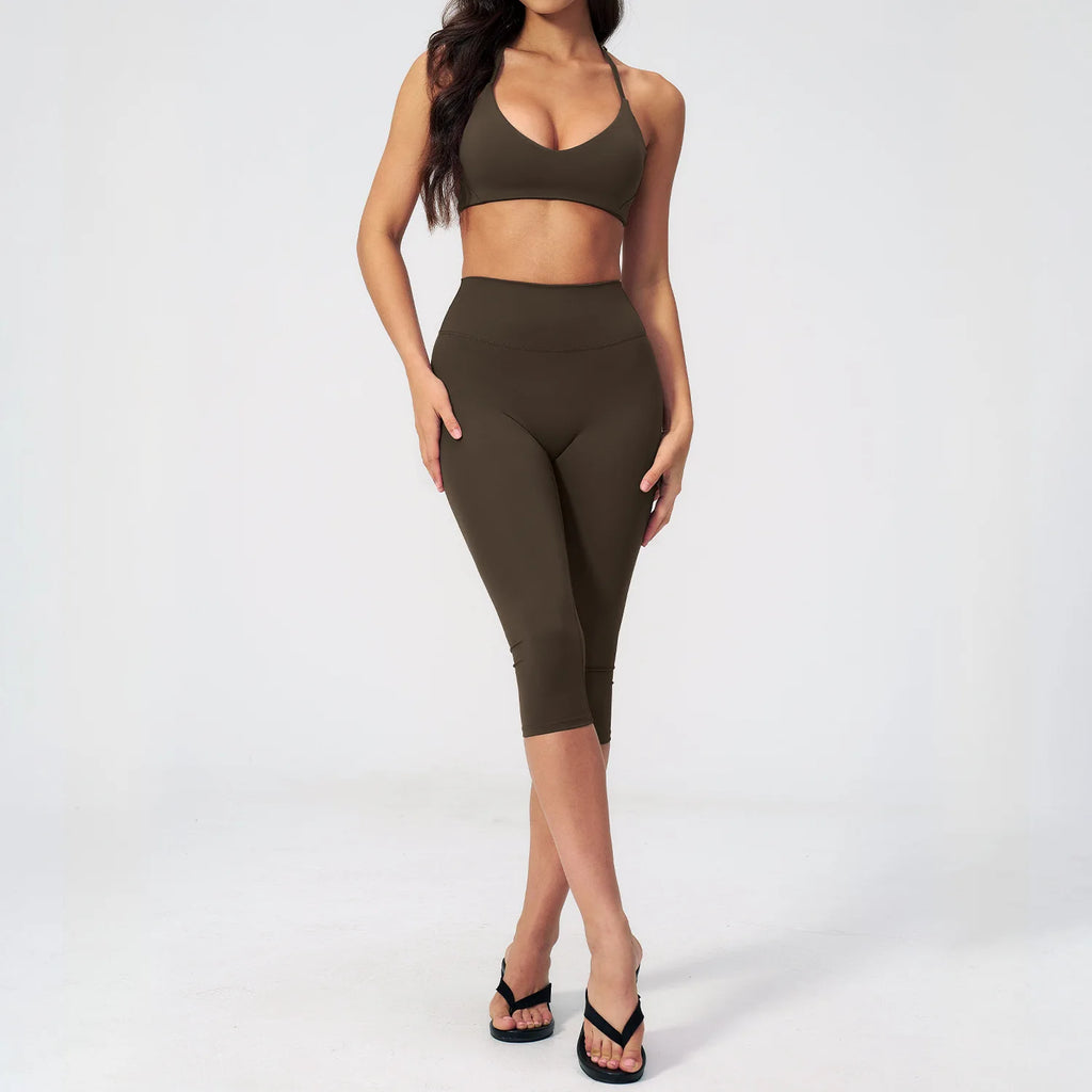 SculptForHer Sculpt & Move Seamless Capri Gym Set – Women’s 2 Piece Activewear