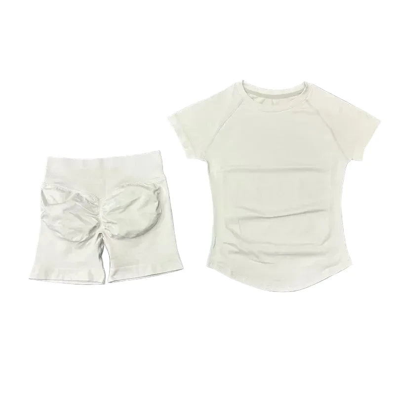 Sculpta™ Seamless Gym Set | Sculpt Performance T-Shirt & Scrunch Shorts for Women